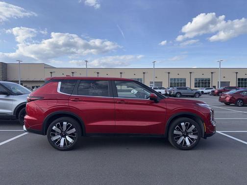 2025 Mitsubishi Outlander SE 2.5 2WD