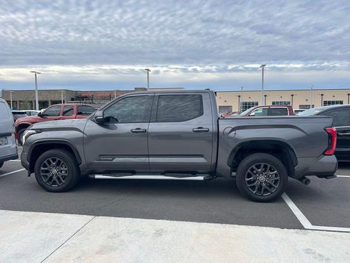 2023 Toyota Tundra Platinum