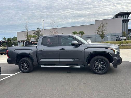 2023 Toyota Tundra Platinum