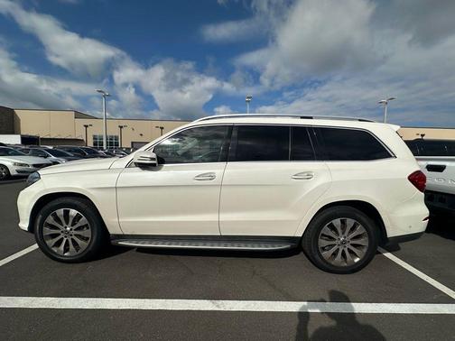 2018 Mercedes-Benz GLS 450 4MATIC