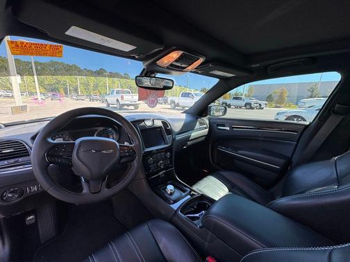 2023 Chrysler 300 S