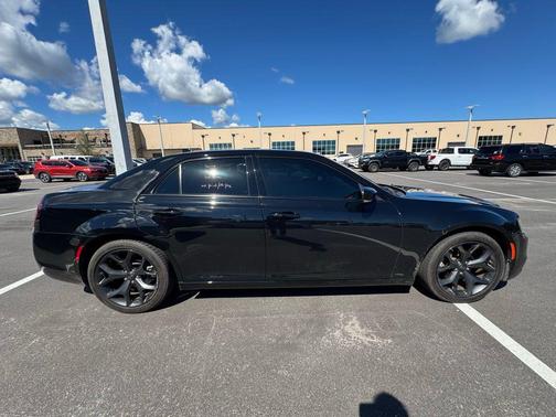 2023 Chrysler 300 S