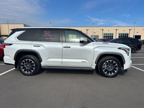 2024 Toyota Sequoia Limited