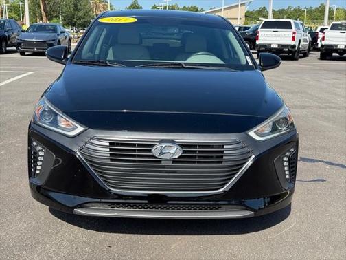 2017 Hyundai IONIQ Hybrid Limited