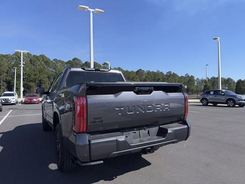 2024 Toyota Tundra Platinum