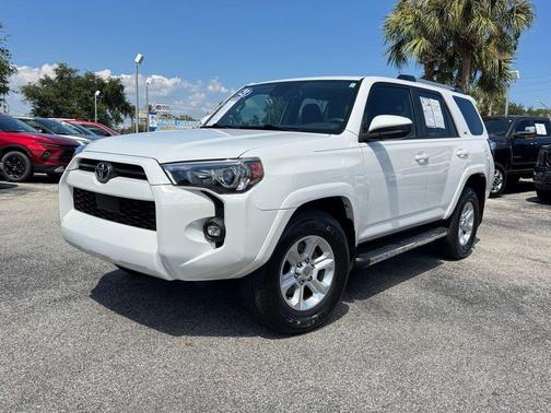 2023 Toyota 4Runner SR5