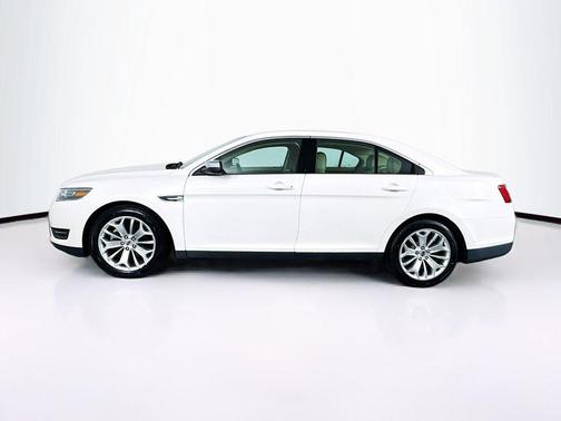 2017 Ford Taurus Limited