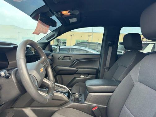 2023 Chevrolet Colorado WT