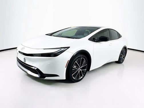 2024 Toyota Prius XLE