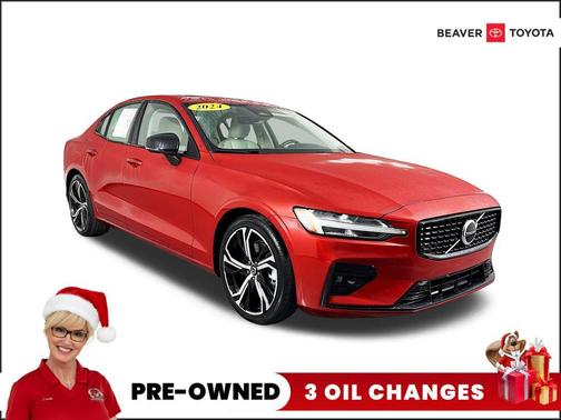 2024 Volvo S60 B5 Core Dark Theme