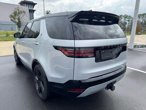 2023 Land Rover Discovery P360 S R-Dynamic