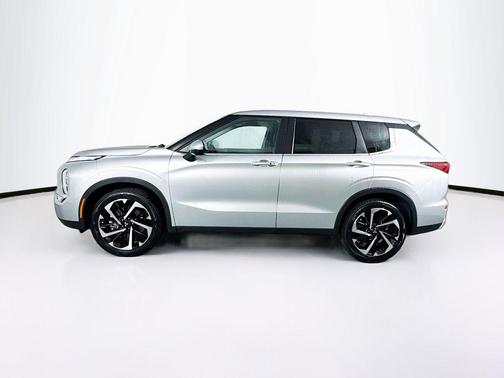 2023 Mitsubishi Outlander SE 2.5 2WD