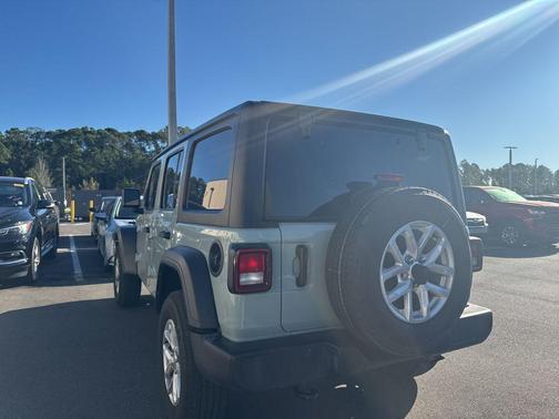 2023 Jeep Wrangler Sport S