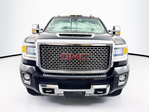 2017 GMC Sierra 3500 Denali