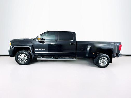 2017 GMC Sierra 3500 Denali