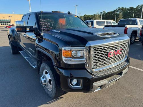 2017 GMC Sierra 3500 Denali