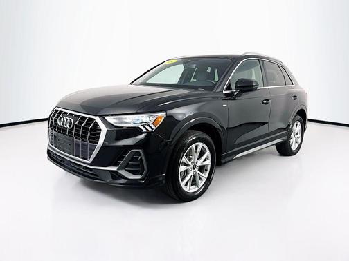 2024 Audi Q3 Premium 45 TFSI S line quattro Tiptronic