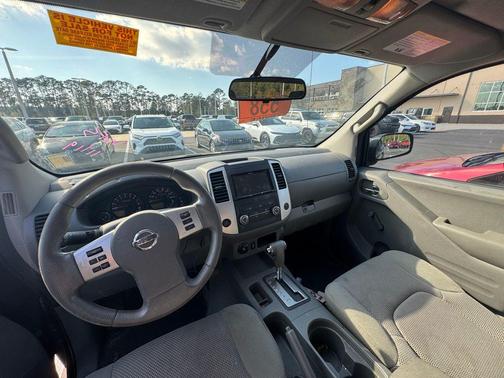 2016 Nissan Frontier S