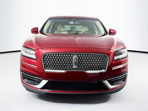 2019 Lincoln Nautilus Select