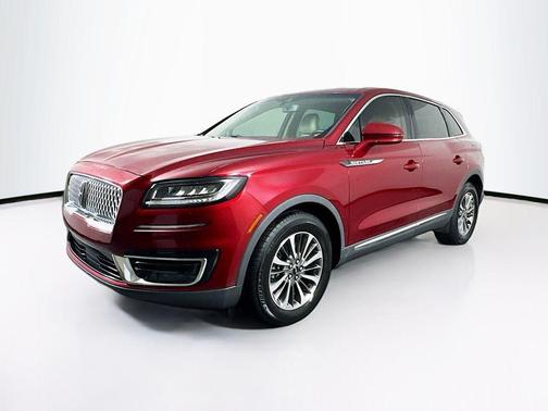 2019 Lincoln Nautilus Select