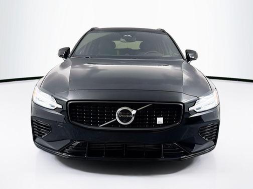 2024 Volvo V60 Recharge Plug-In Hybrid Polestar