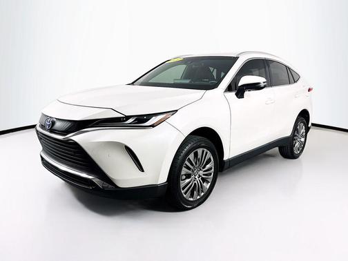 2022 Toyota Venza XLE