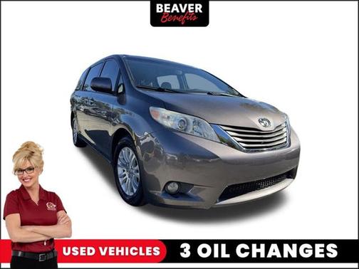 2013 Toyota Sienna XLE