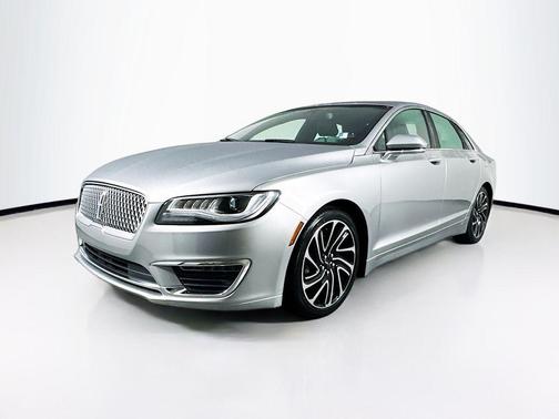 2020 Lincoln MKZ Standard