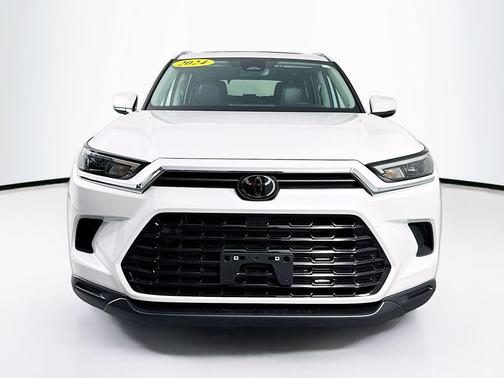 2024 Toyota Grand Highlander Hybrid XLE