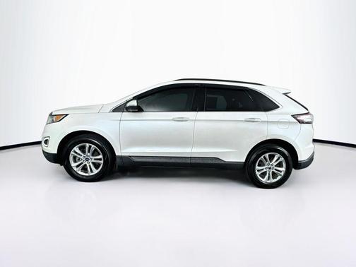 White Platinum Metallic Tri-Coat 2016 Ford Edge SEL