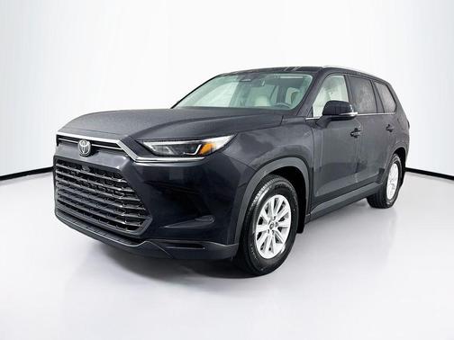 2025 Toyota Grand Highlander Hybrid XLE