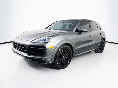2021 Porsche Cayenne GTS