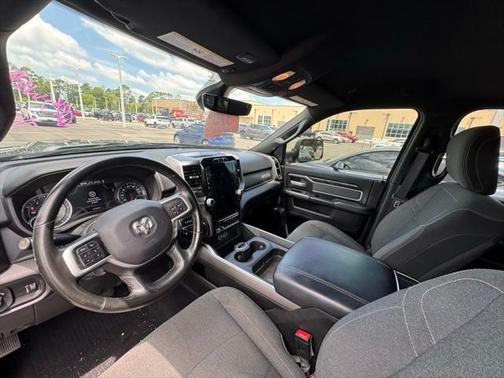 2021 RAM 2500 Big Horn Crew Cab 4x4 6'4' Box