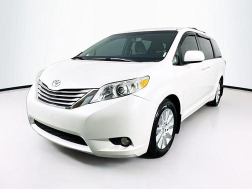2015 Toyota Sienna XLE Premium