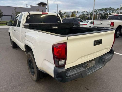2019 Toyota Tacoma SR