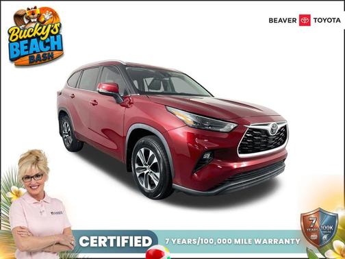 Ruby Flare Pearl 2022 Toyota Highlander XLE