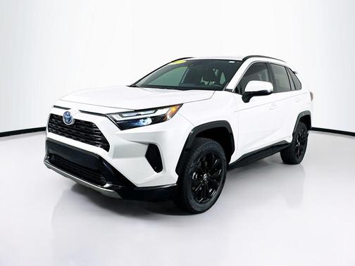2023 Toyota RAV4 Hybrid SE