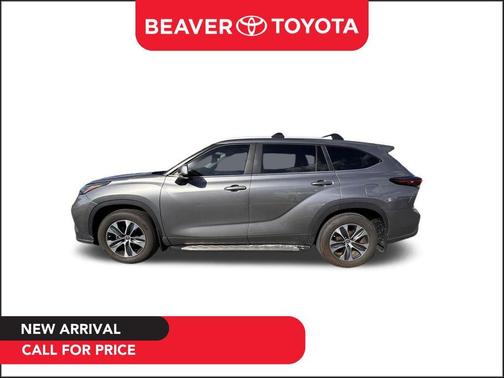 2025 Toyota Highlander XLE