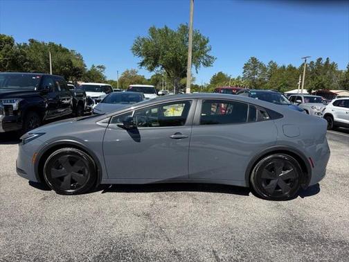 2023 Toyota Prius Prime SE