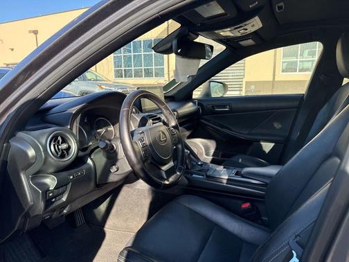 2022 Lexus IS 300 Base
