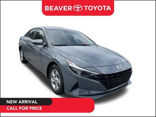 2021 Hyundai ELANTRA SE