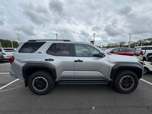 2025 Toyota 4Runner TRD Off Road