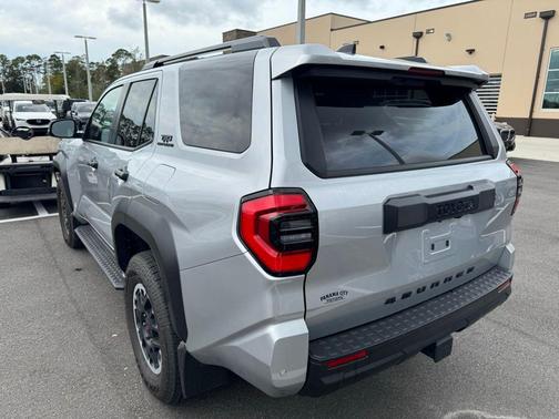2025 Toyota 4Runner TRD Off Road