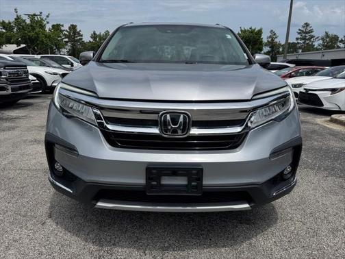 2022 Honda Pilot Touring 8-Passenger