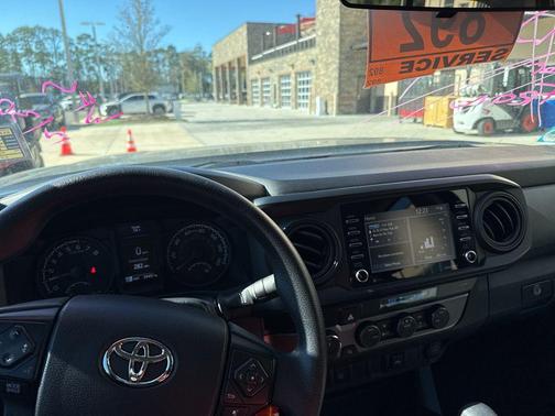 2022 Toyota Tacoma SR