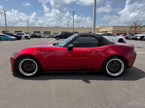 2021 Mazda MX-5 Miata Club
