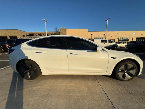 2018 Tesla Model 3 Mid Range