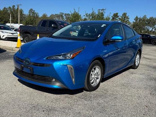 2020 Toyota Prius XLE