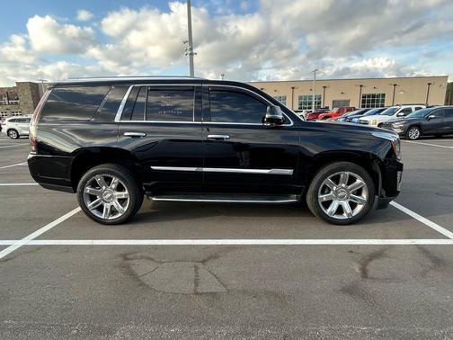 2018 Cadillac Escalade Premium Luxury