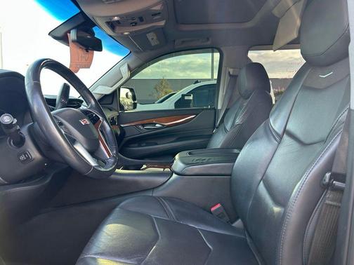 2018 Cadillac Escalade Premium Luxury